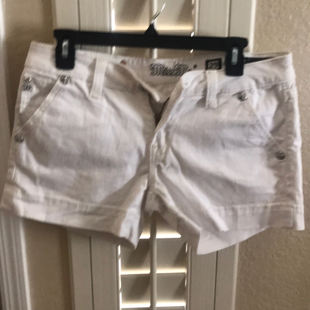 MissMe white denim short